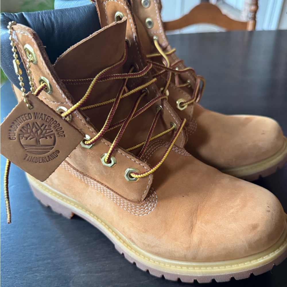 COPY - Timberland premium 6in waterproof boots.
Worn once.